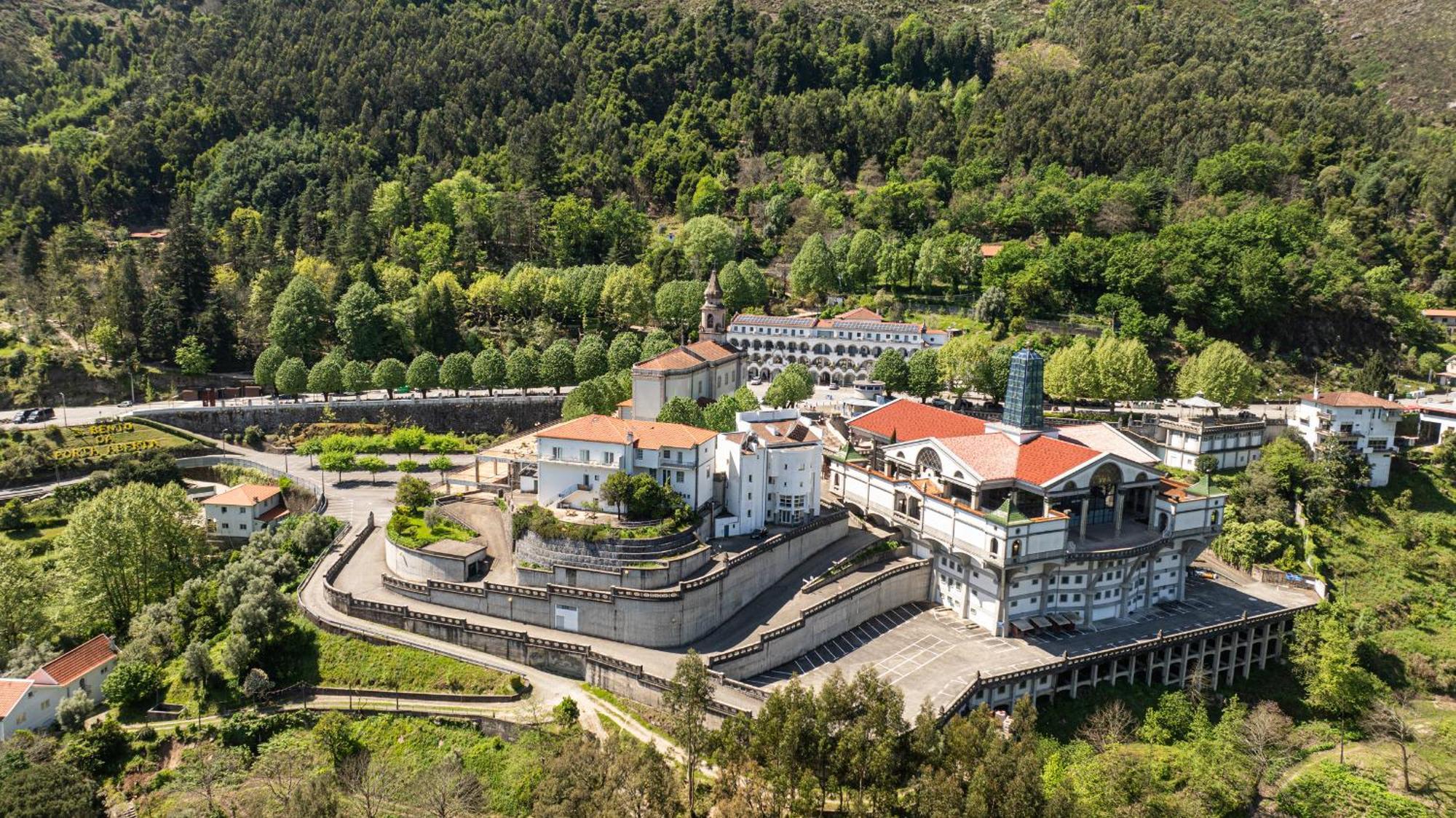 Quinta Da Carvalha Villa Geres Luaran gambar
